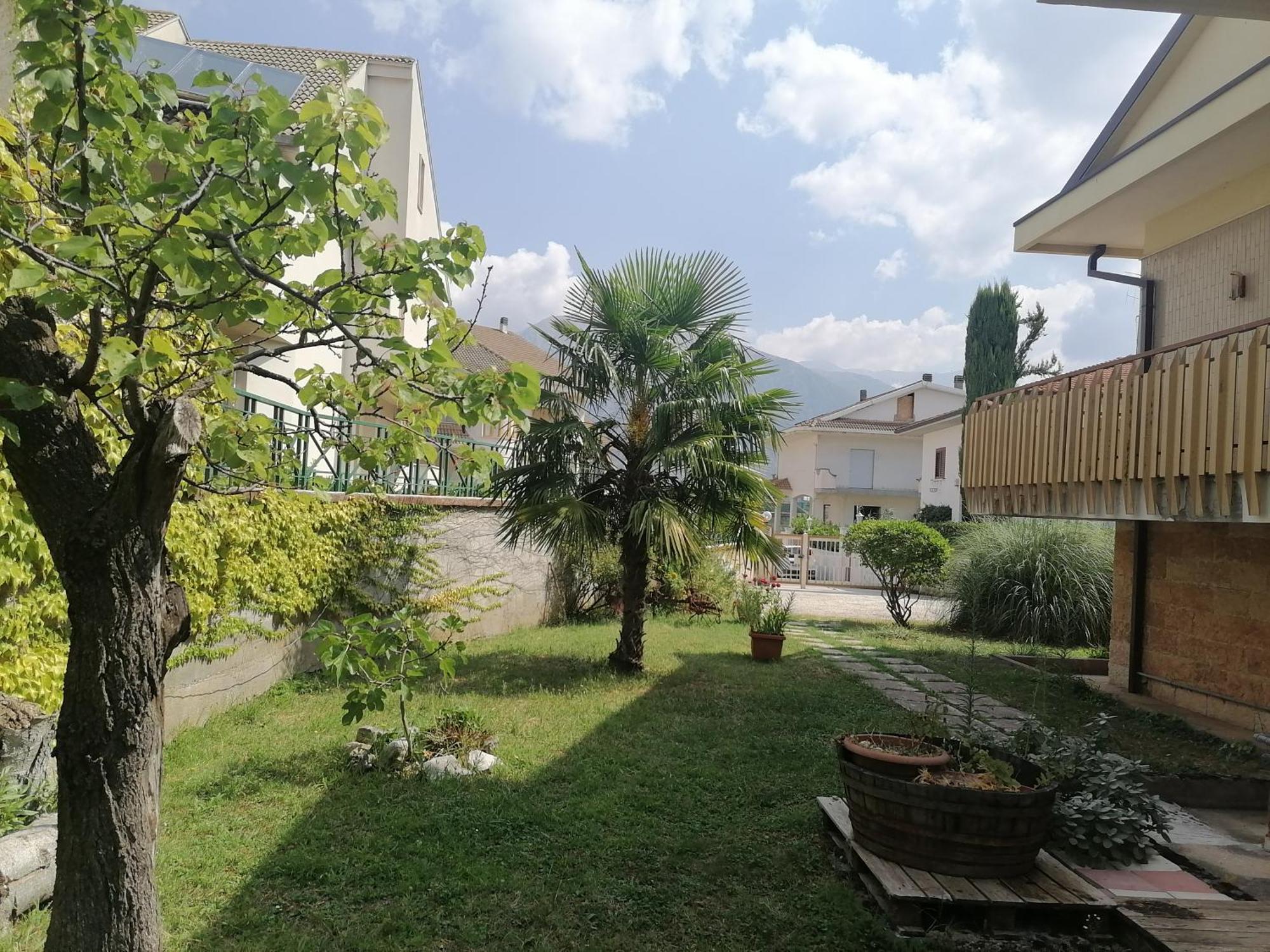 B&B Villaggio Sole Sulmona Kültér fotó